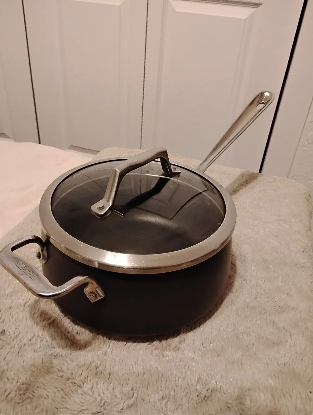 All-clad Pot Hard Anodized Nonstick 3.5QT Sauce Soup Pan Pot with